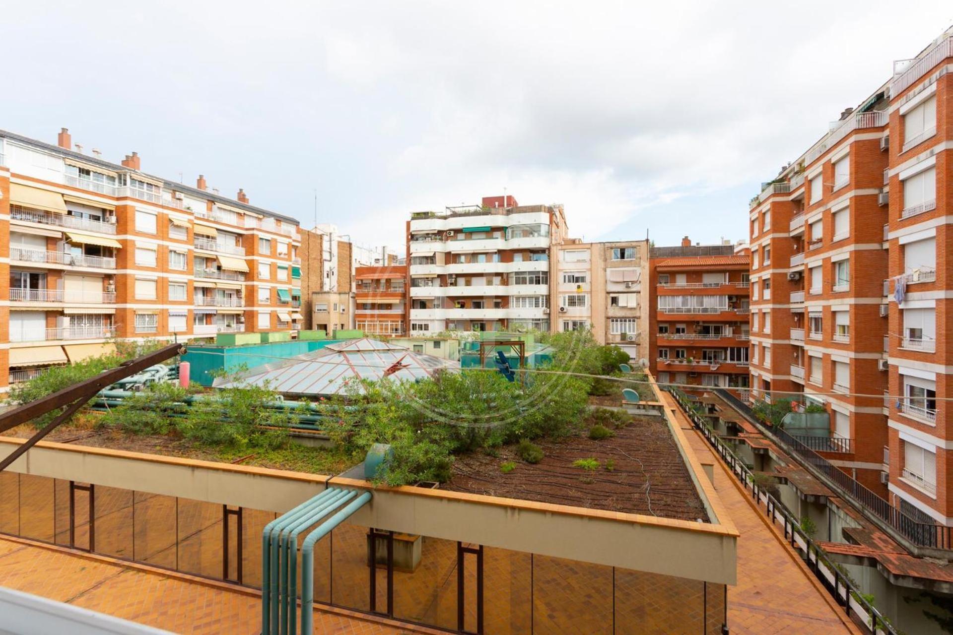 Moderno Familiar En Eixample Apartamento